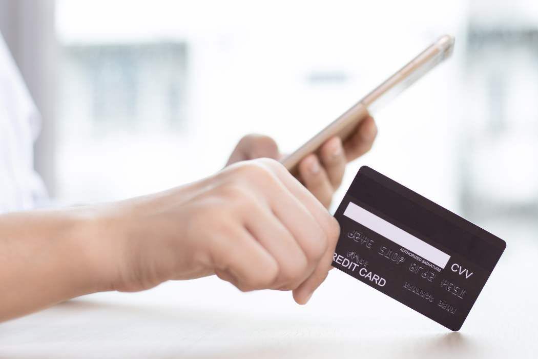 How Much Is a Credit Card: Understanding Fees and Costs